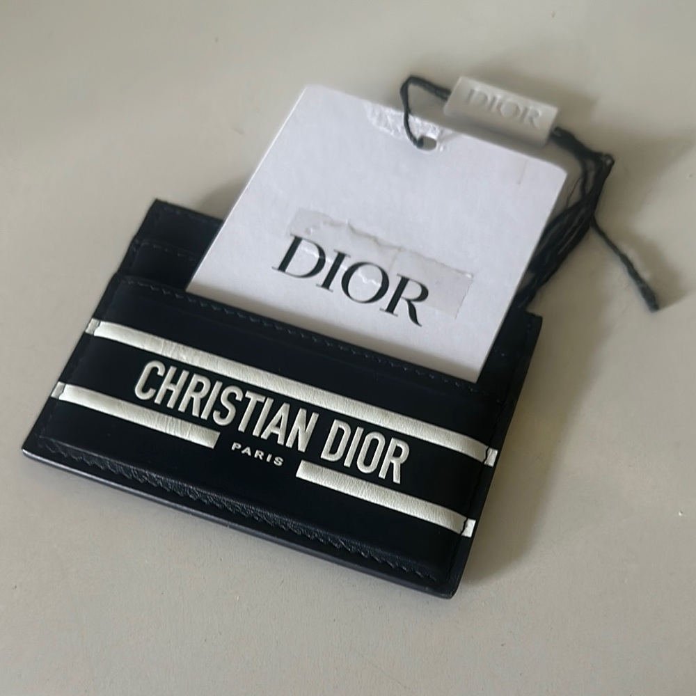 Dior Black Key and Card Holder Sophisticated Design